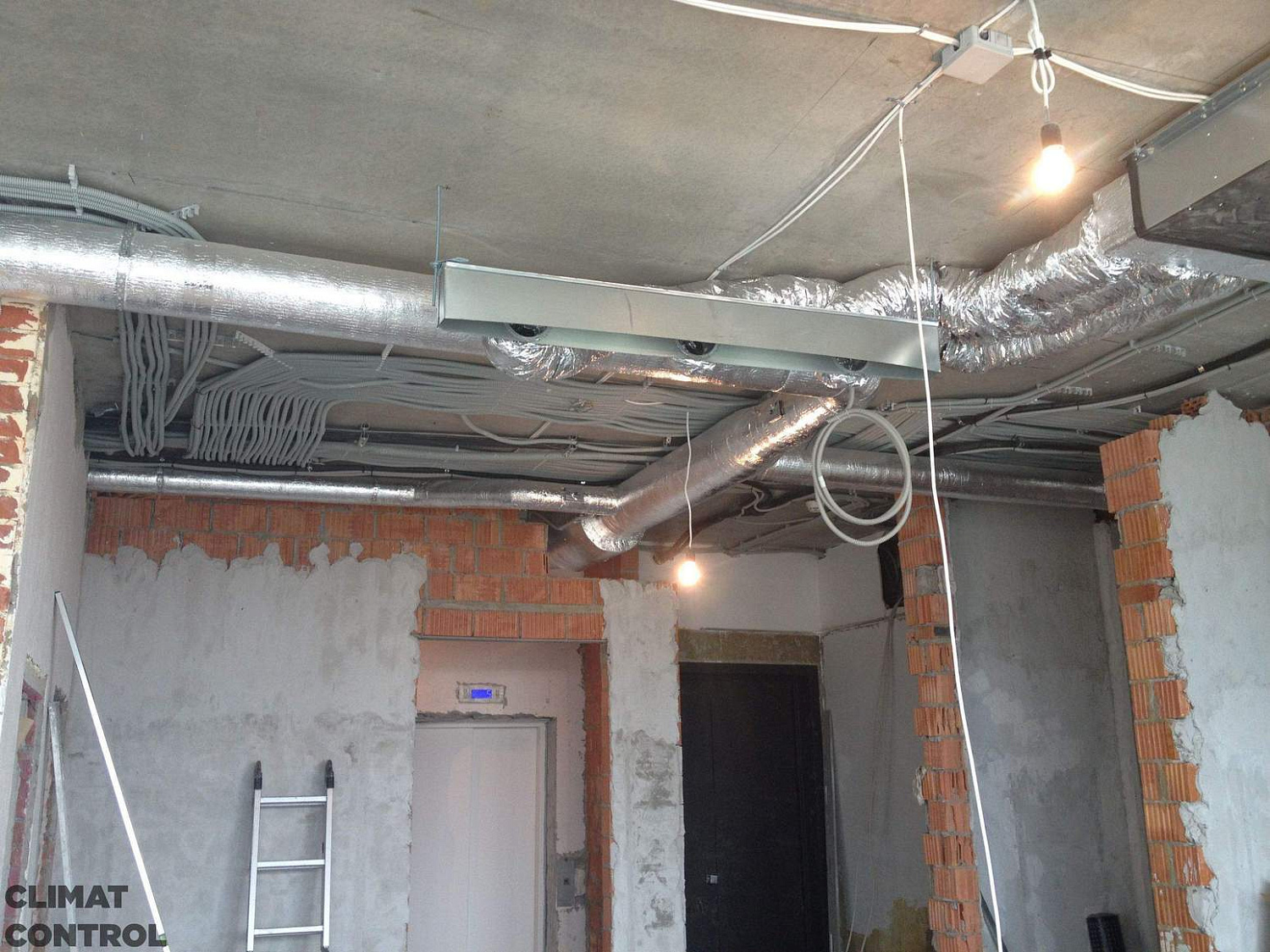 Монтаж вентиляции в квартире, в Челябинске